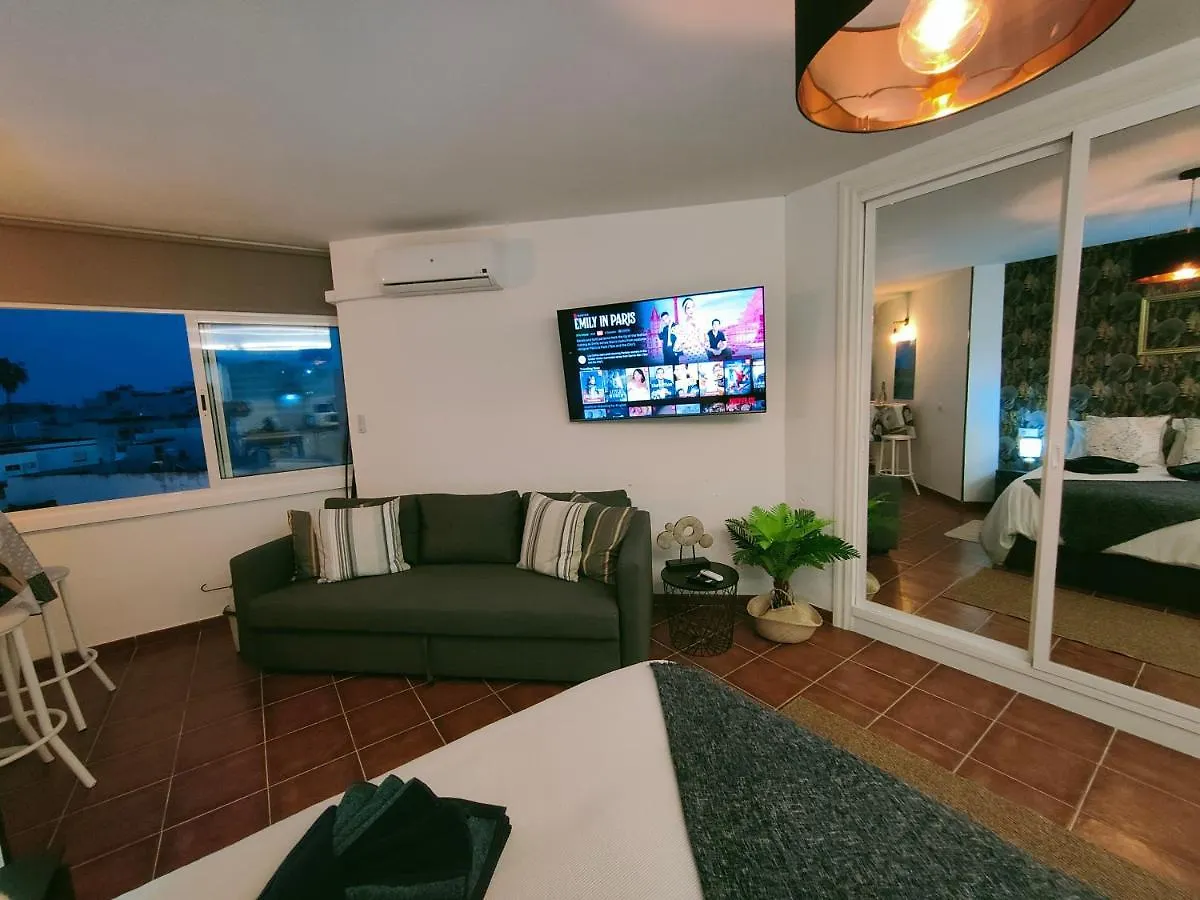 アパート Avenida Palma De Mallorca City Center With Sea Views By Namaste Elite トレモリノス